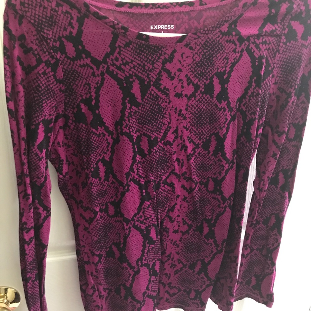 COPY - EXPRESS PINK SNAKE SHIRT